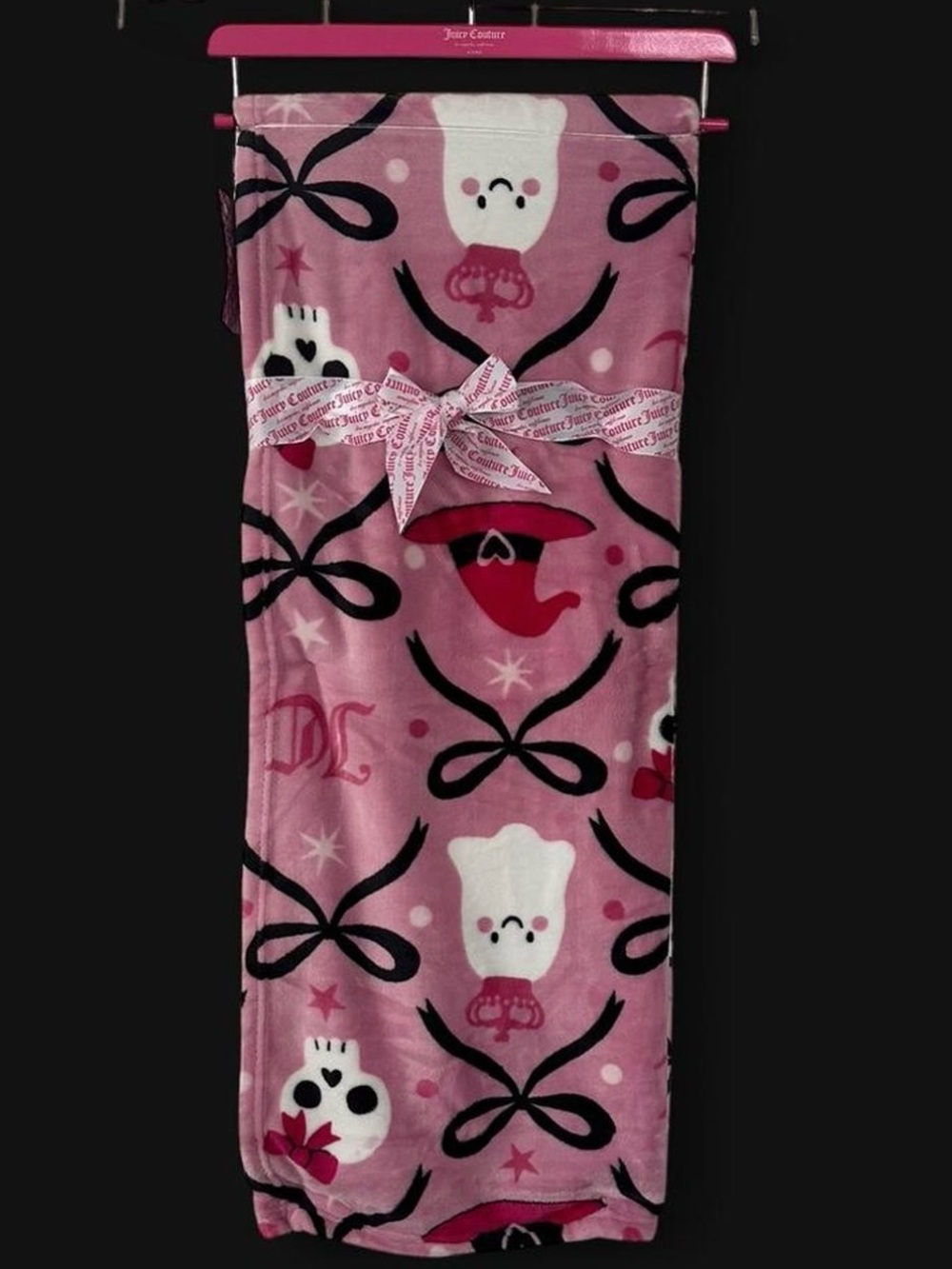 Juicy Couture Love Juicy Throw Blanket New Ghosts, Bows Skulls & Witch Hats